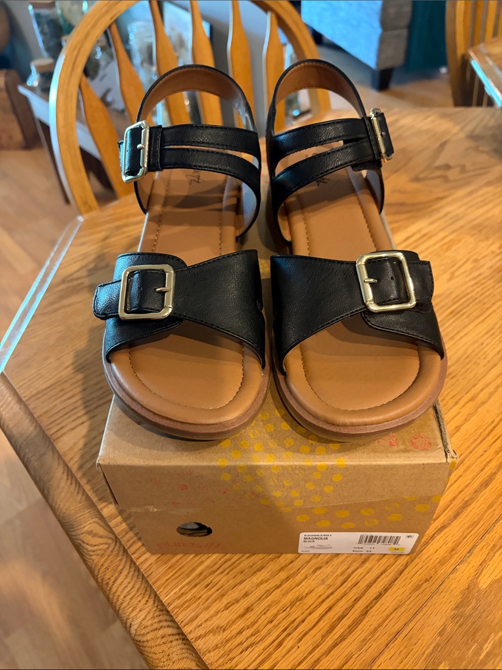 Womens Eurosoft Magnolia Black Buckle Strap Sandals